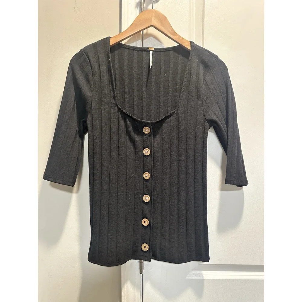Free‎ People Black Top Large